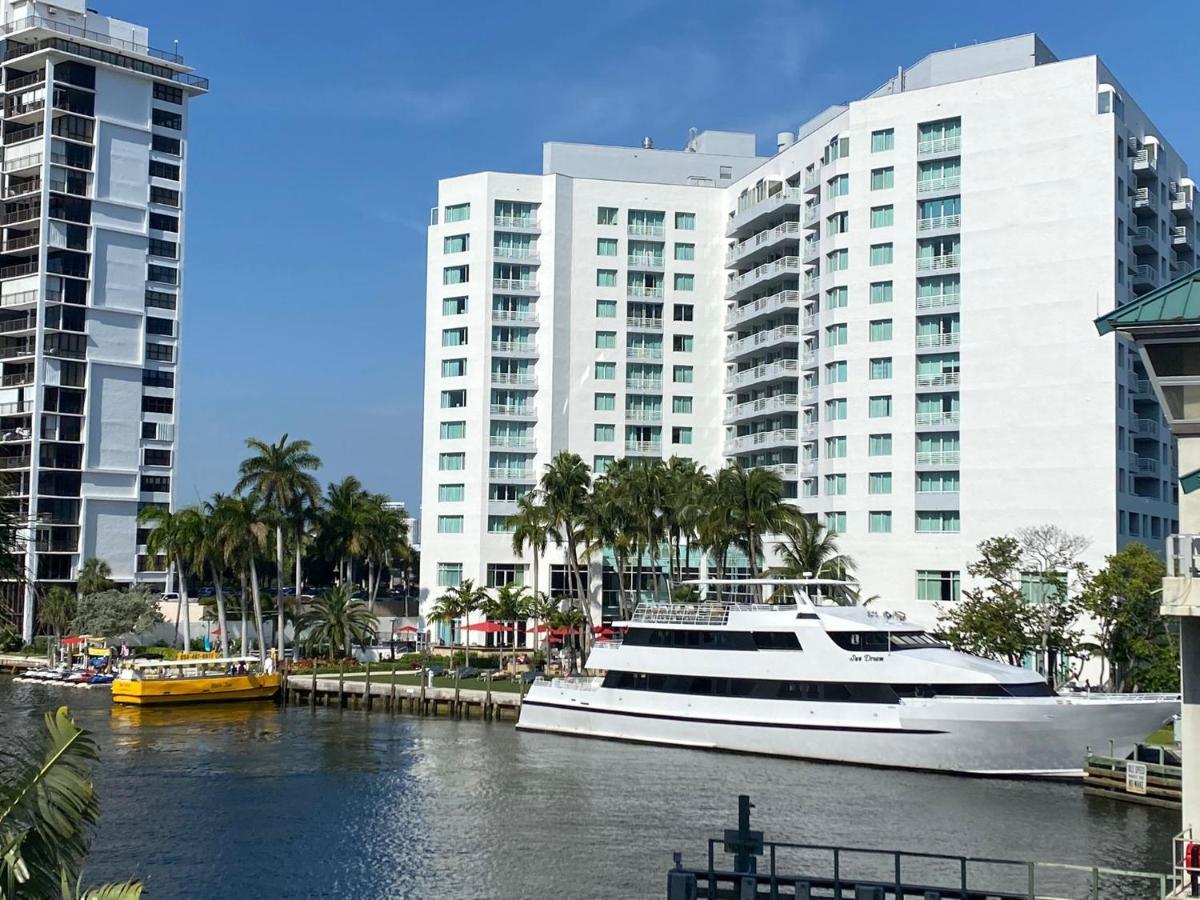 Gallery One - A Doubletree Suites By Hilton Hotel Fort Lauderdale Exterior photo