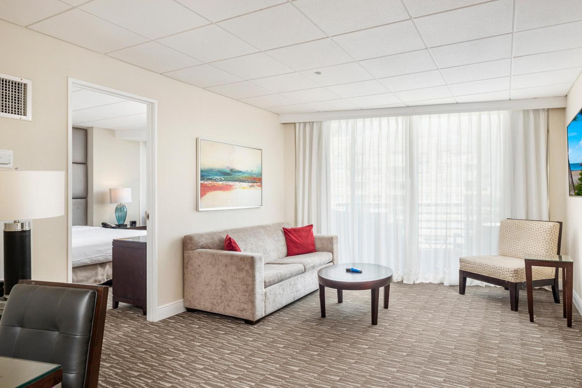 Gallery One - A Doubletree Suites By Hilton Hotel Fort Lauderdale Exterior photo